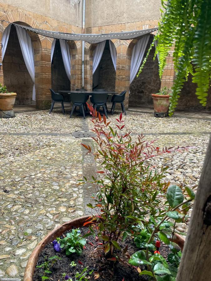 Orvieto: Spacious 3Br 3Ba Apartment With Balcony & Patio 외부 사진